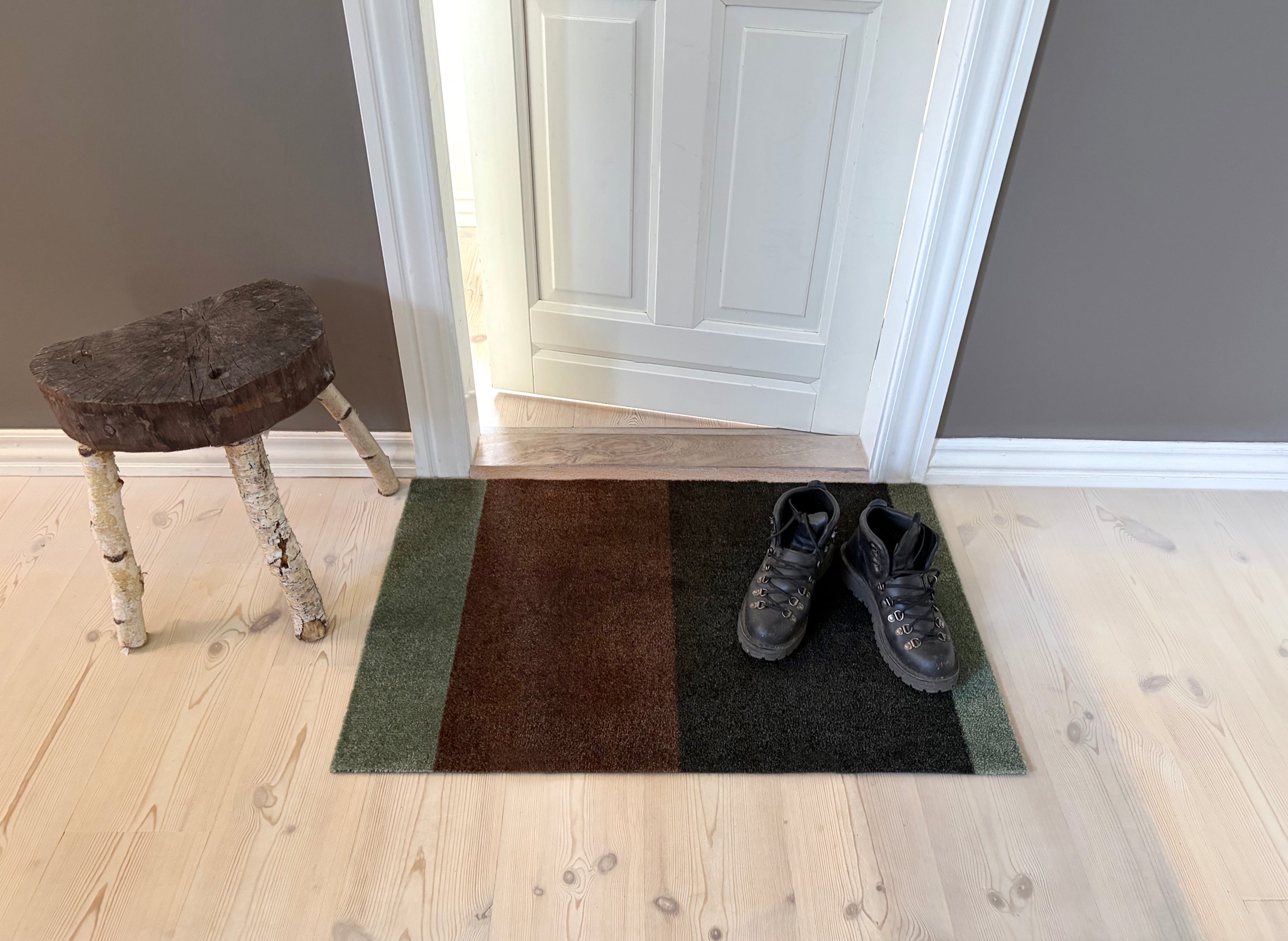 GULVMÅTTE 60 x 90 cm - STRIPES GREEN / BROWN