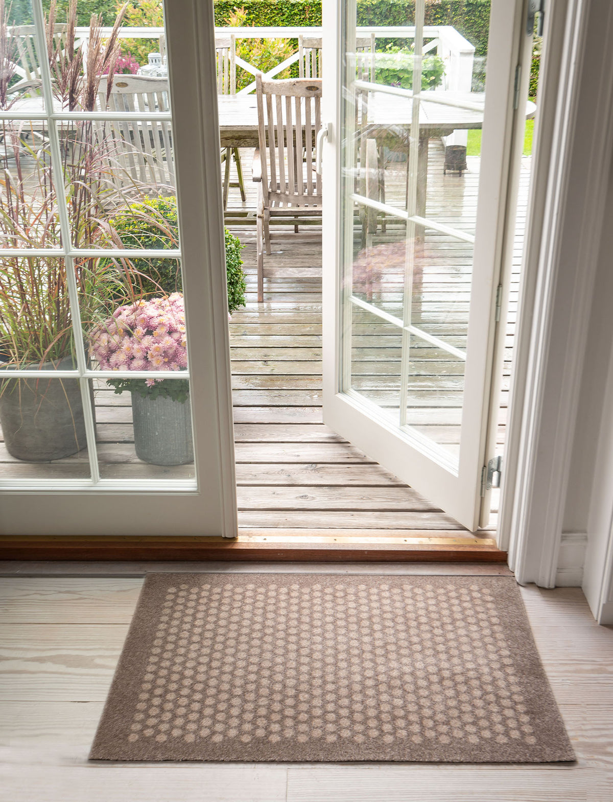 -50% - GULVMÅTTE 45 x 75CM - DOT SAND